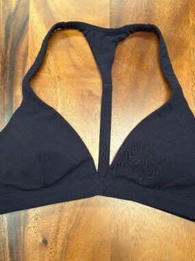Athleta Dark Navy Sports Bra Size Medium | V-Neck T-Back Padded Athletic Bra